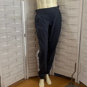 Grey’s Anatomy spandex-stretch jogger logo waist scrub pant